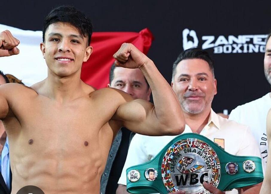 Jaime Munguia Uplifts Young Boxers in Phoenix